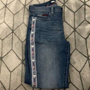 tommy hilfiger jeans